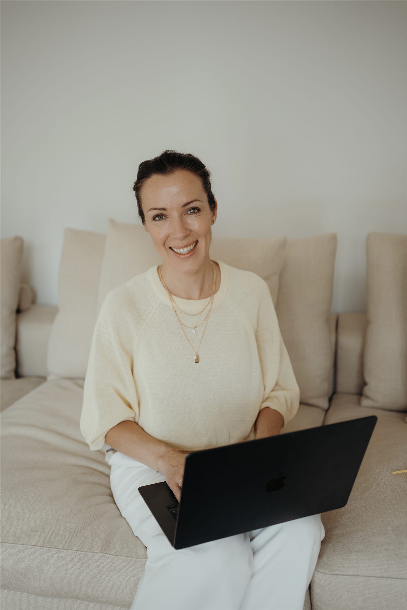 Dajana Toll at her laptop during the online group meeting.